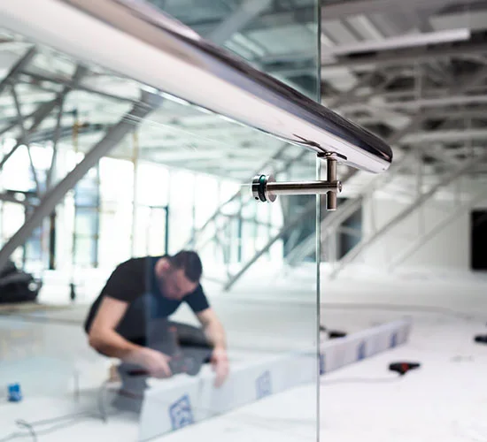 Mississauga highly skilled glass repair technicians